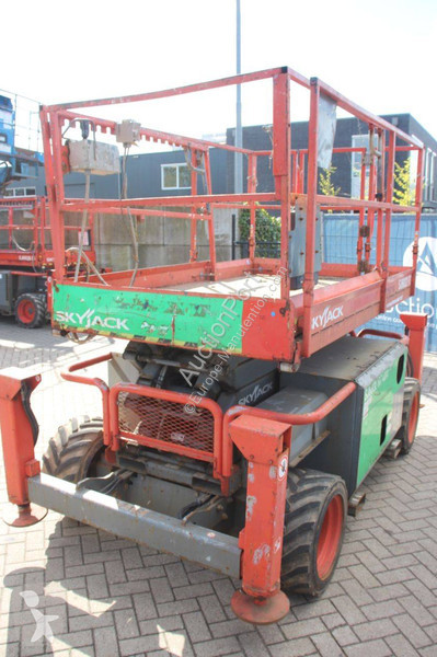 Gondola Skyjack SJ6832RT