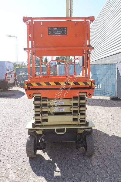Plataforma elevadora JLG