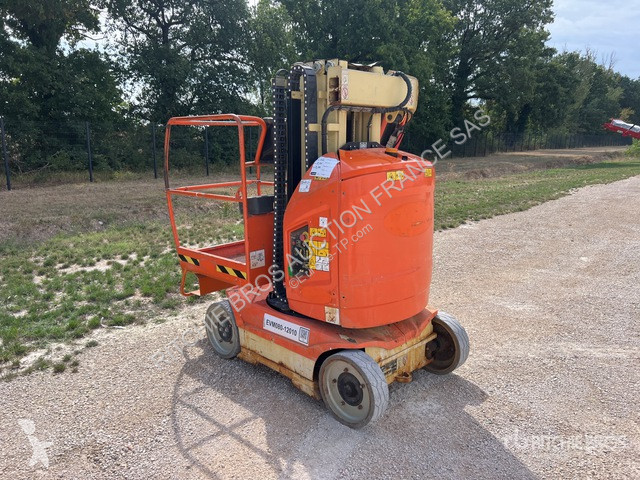 Hoogwerker JLG  TOUCAN 8E