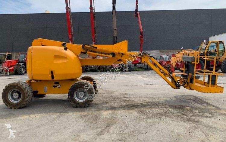 Hoogwerker JLG nacelle articulee automotrice...