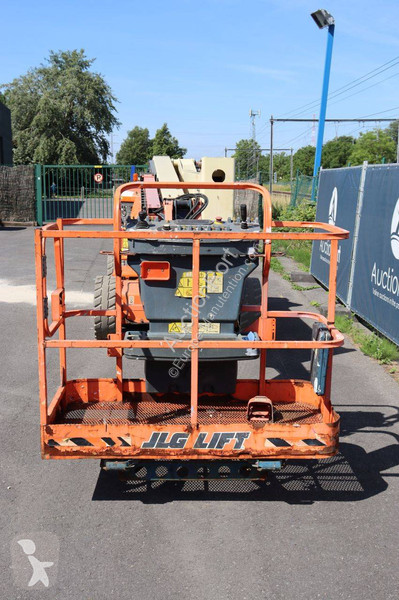 Plataforma elevadora JLG