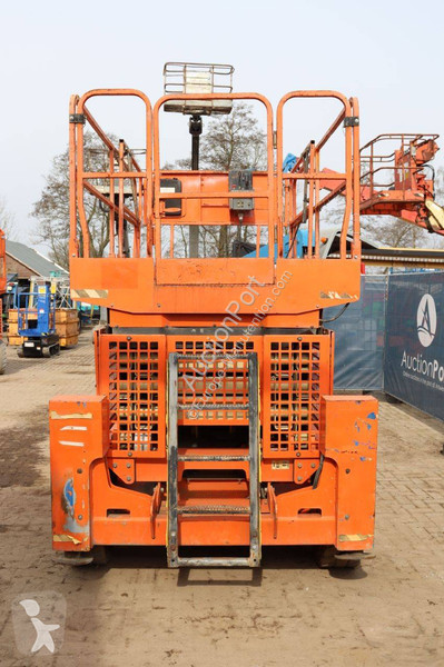 Plataforma elevadora JLG