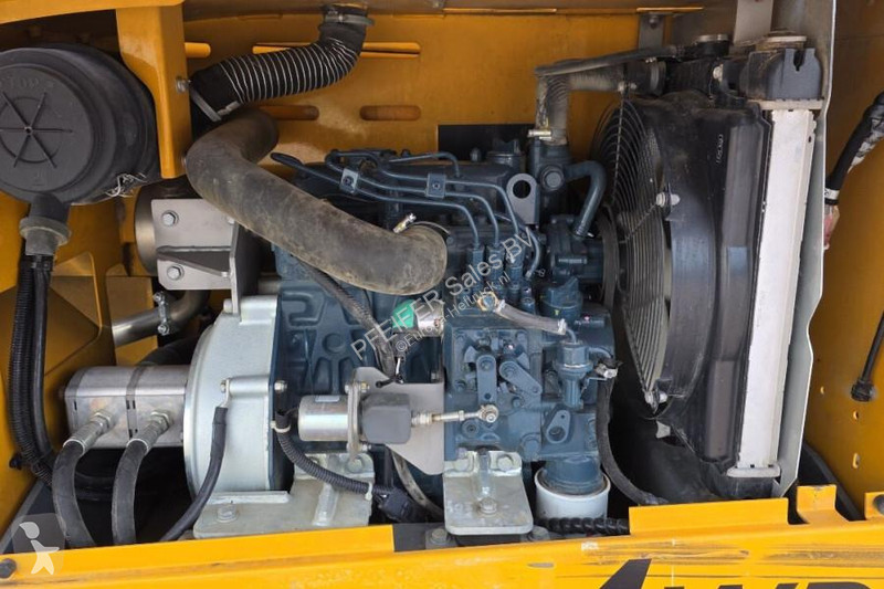 升降机 Haulotte Compact 12DX Diesel, 4x4 Drive,...