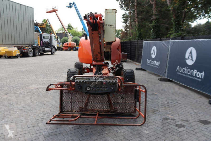 Автовышка JLG