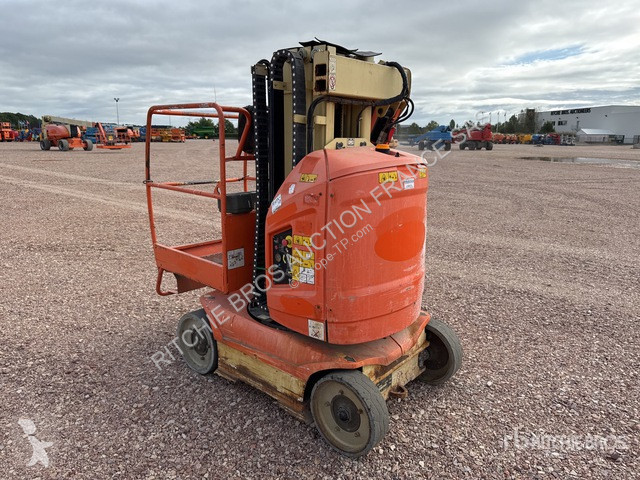 Plataforma elevadora JLG 8E