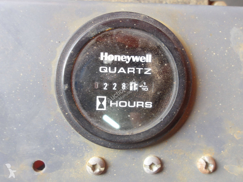 升降机 Skyjack SJ3220