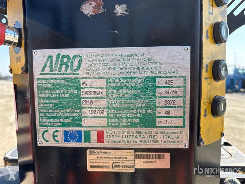 升降机 Airo V5 E Vertical Mast Lift