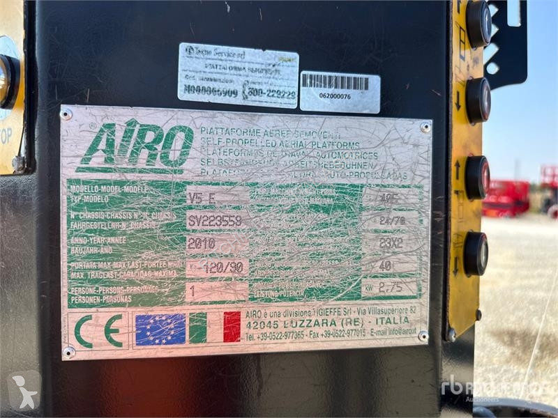 升降机 Airo V5 E Vertical Mast Lift