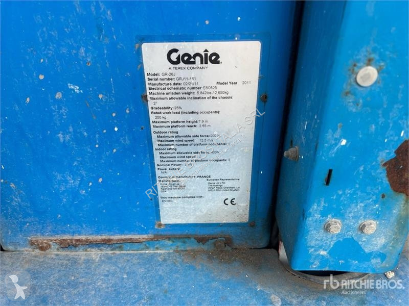 Emelőkosár Genie Vertical Mast Lift