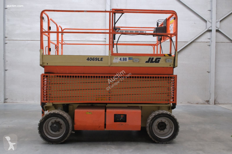 Zwyżka JLG 4069le