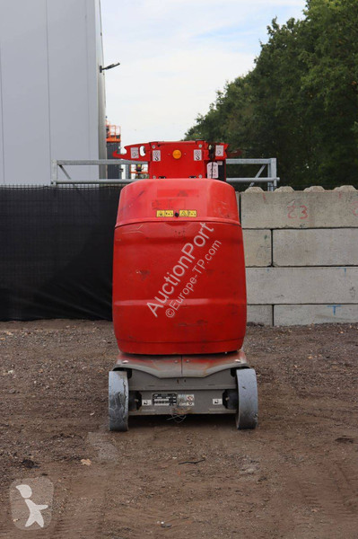 Plataforma elevadora JLG 10E