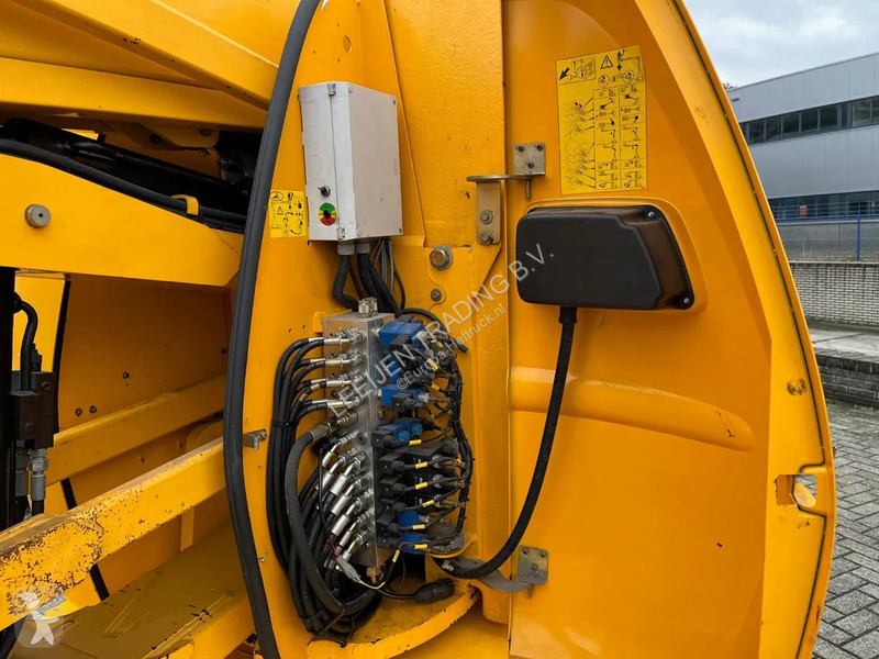 Hoogwerker Manitou 120AETJ