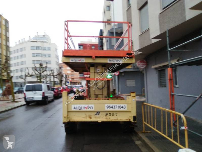 Piattaforma aerea JLG 203-24