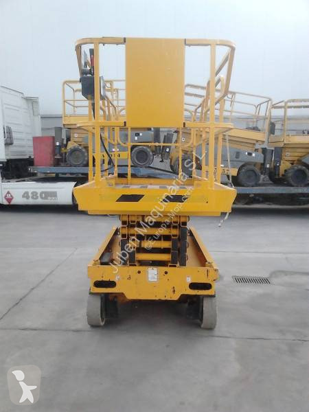 منصة تلسكوبية Haulotte Compact 12