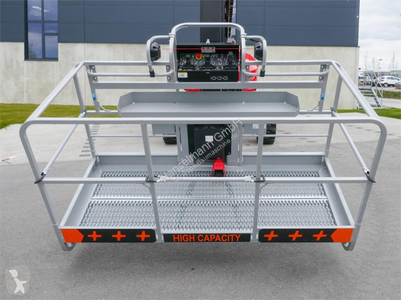 منصة تلسكوبية Manitou 220 TJ Plus