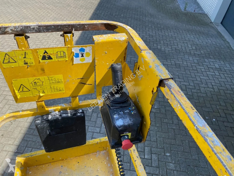 Hoogwerker Genie 2032 RESERVED/ GERESERVEERD/...