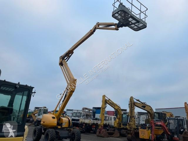 Piattaforma aerea Manitou