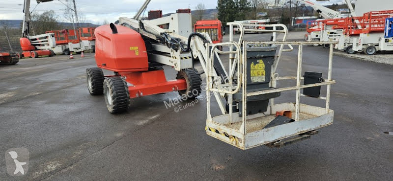 Piattaforma aerea JLG 450AJ