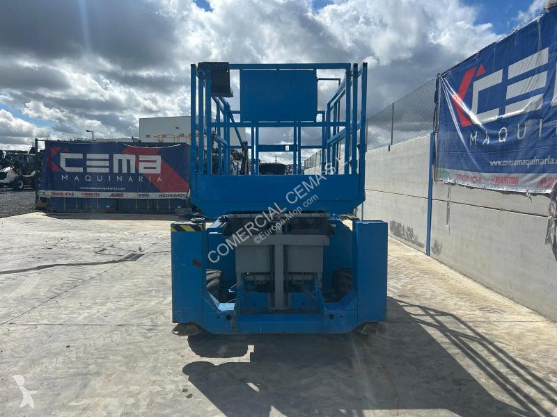 منصة تلسكوبية Genie  GS-3268