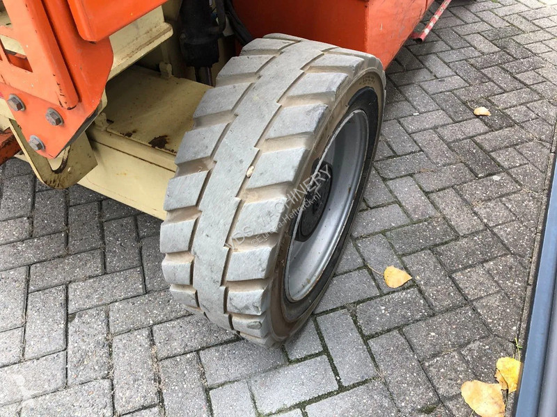 Piattaforma aerea JLG Hoogwerker Schaarhoogwerker
