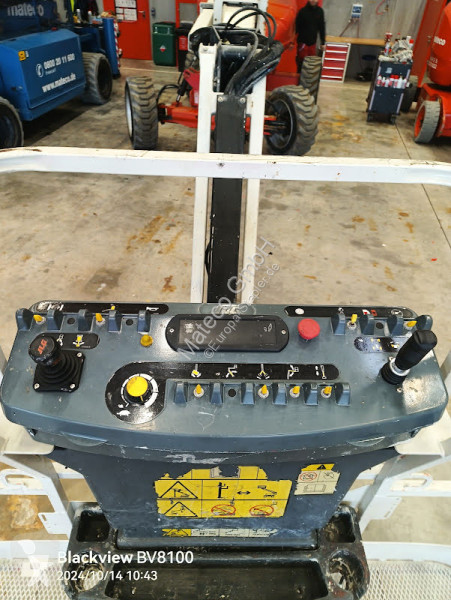 Piattaforma aerea JLG