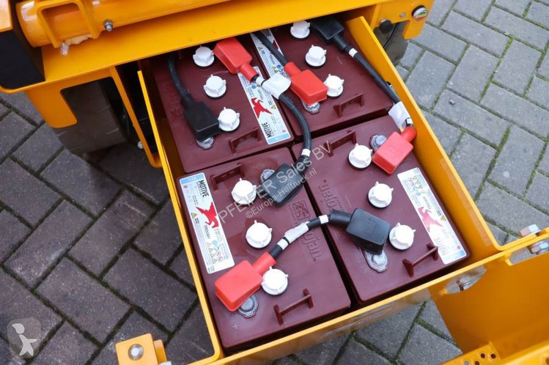 Vysokozdvižná plošina Haulotte Compact 10N...
