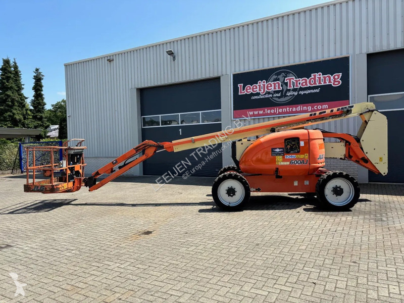 Nacelle JLG 4x4x4 Articulated boomlift 2008 Year