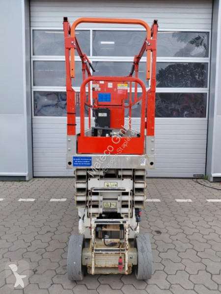 Piattaforma aerea JLG