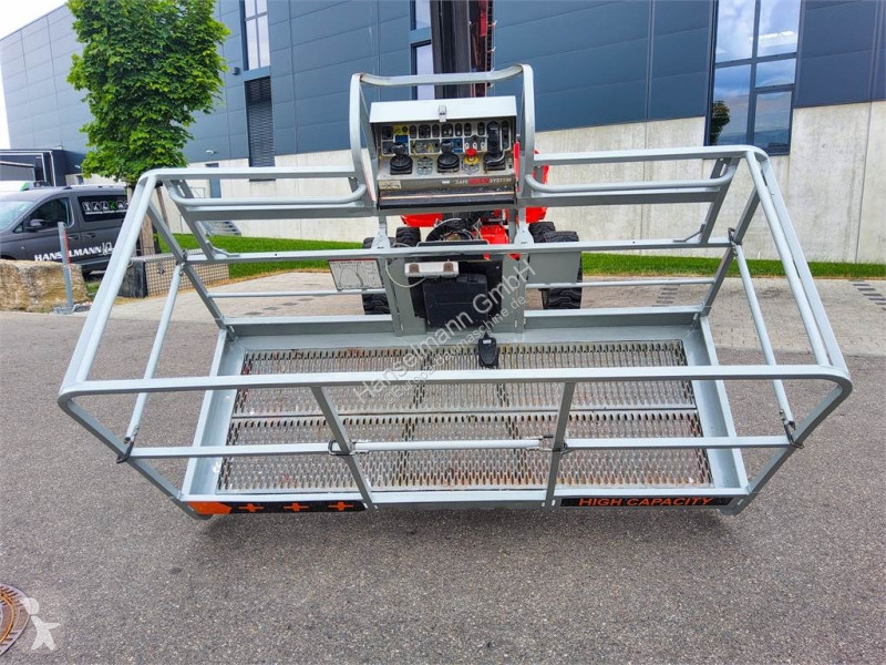 منصة تلسكوبية Manitou 280 TJ