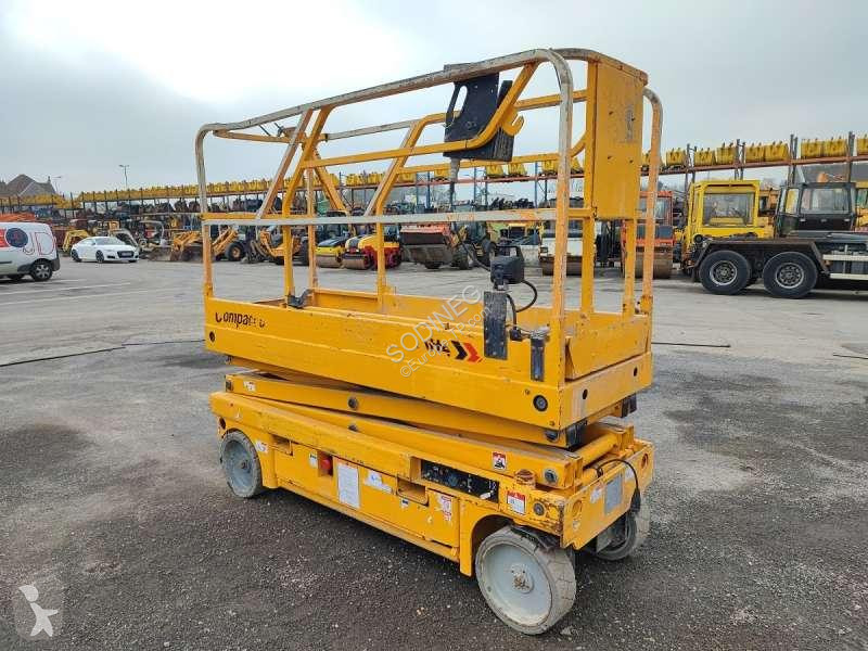 منصة تلسكوبية Haulotte  CISEAUX COMPACT 8
