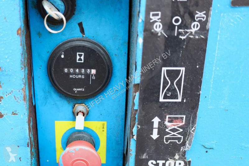 Lift Genie Electric, Working Height 11.75 m,...