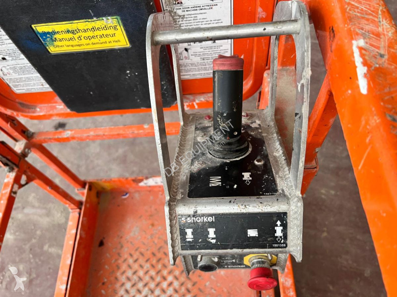 منصة تلسكوبية Snorkel  S3215E NACELLE CISEAUX...