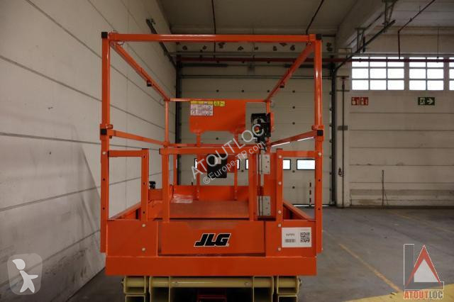 Piattaforma aerea JLG