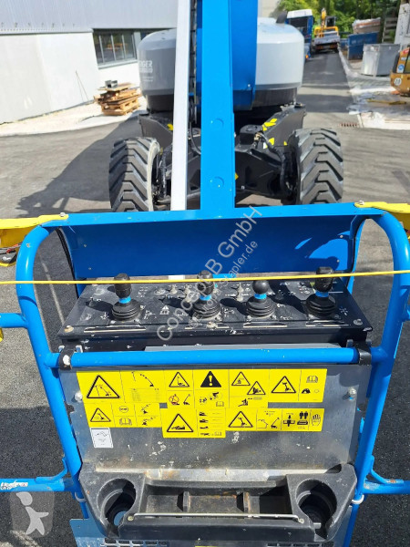 Nacelle Genie ZX 135
