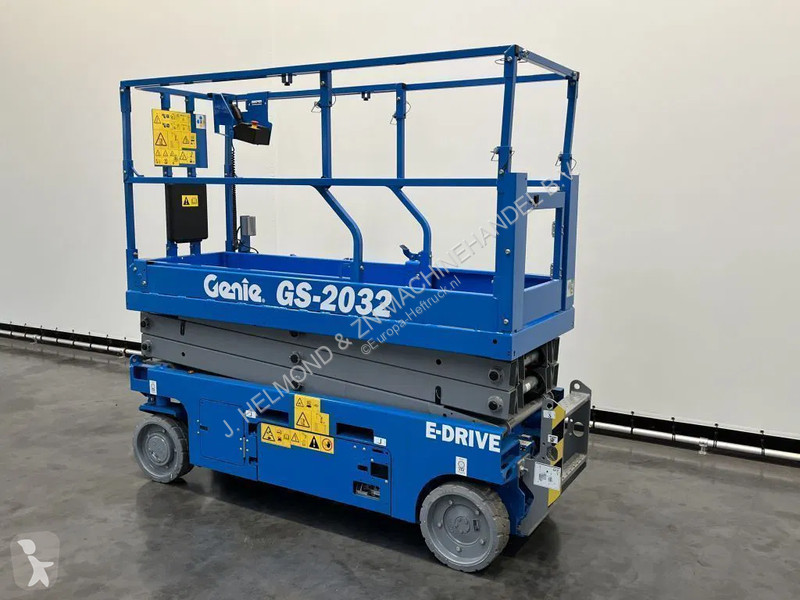 Piattaforma aerea Genie E-DRIVE ONGEBRUIKT