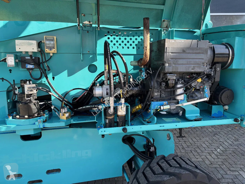 منصة تلسكوبية Genie 4x4 boomlift, 2011 year !!