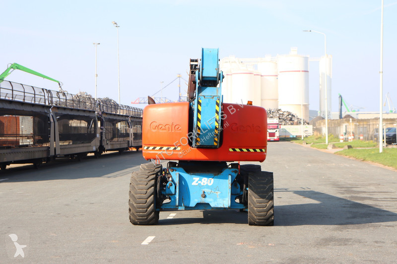منصة تلسكوبية Genie Z80/60