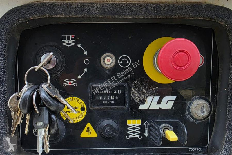 منصة تلسكوبية JLG Electric, 14.2m Working...