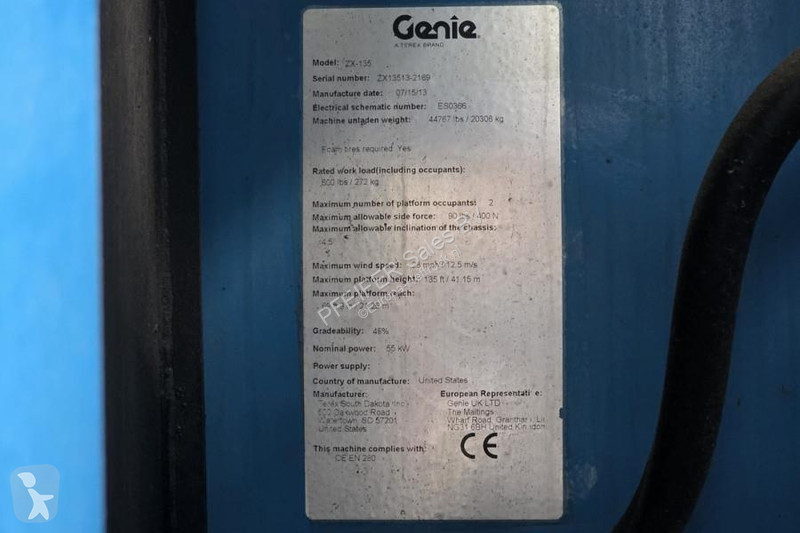 منصة تلسكوبية Genie ZX135/70 Diesel, 4x4x4...