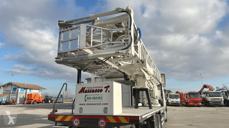 منصة تلسكوبية Volvo FM 11 BARIN 6x4