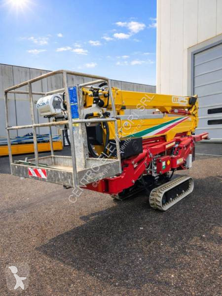 منصة تلسكوبية Cela DT Crawler 25