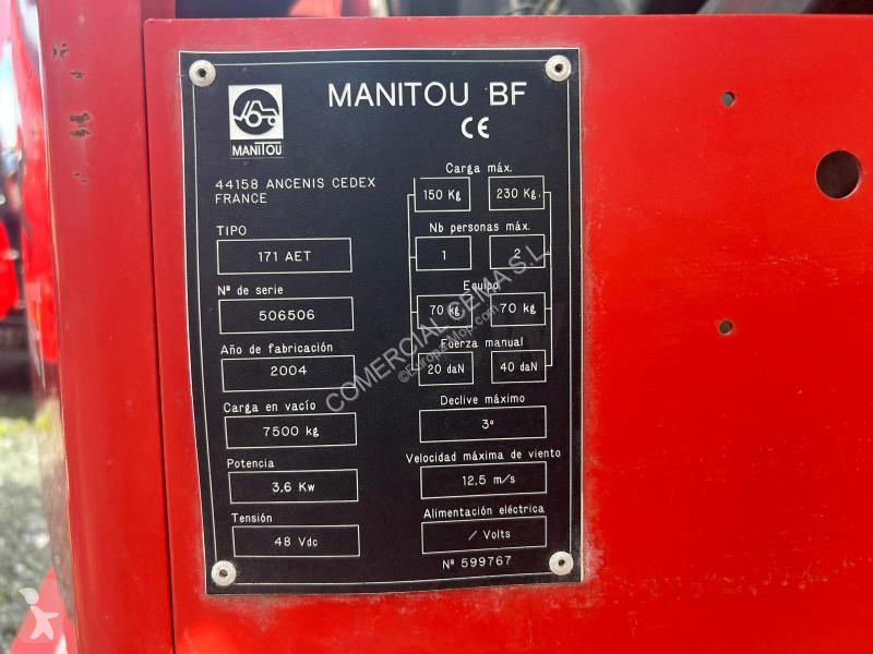 منصة تلسكوبية Manitou  171 AET