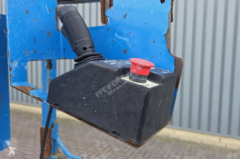 منصة تلسكوبية Genie Electric, Working Height...