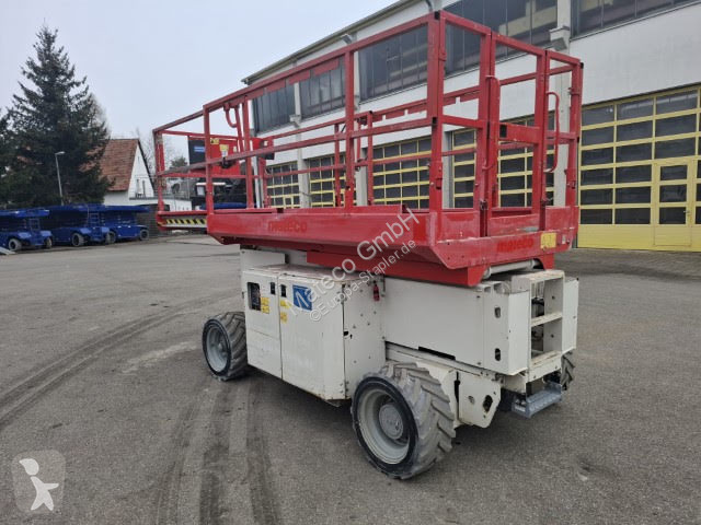 Plataforma elevadora Genie GS2669