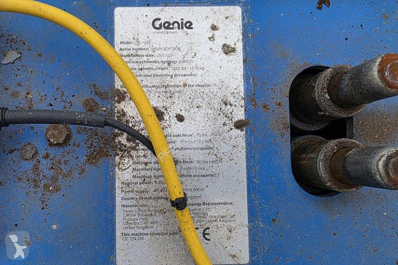 Vysokozdvižná plošina Genie Electric, Working...