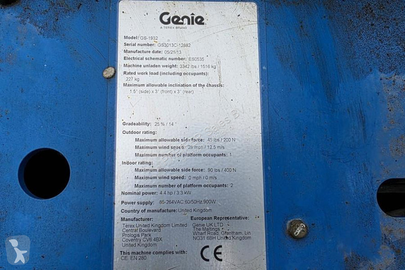 Vysokozdvižná plošina Genie Electric, Working...