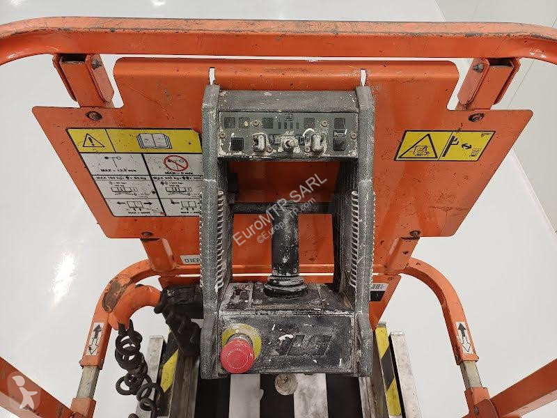 Plataforma elevadora JLG