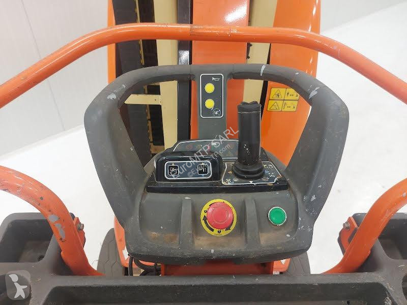 Plataforma elevadora JLG 10E-L 10E