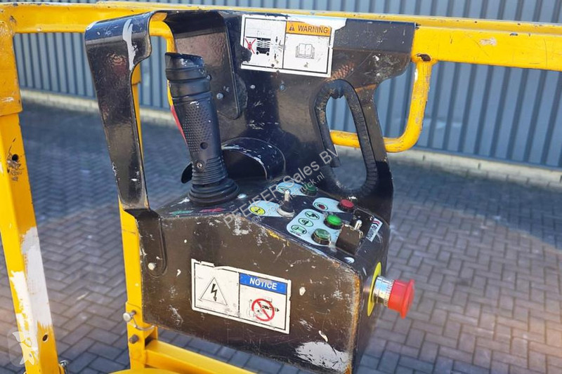 Vysokozdvižná plošina Haulotte Compact 10N...