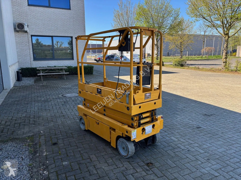 منصة تلسكوبية Haulotte Electric scissorlift,...